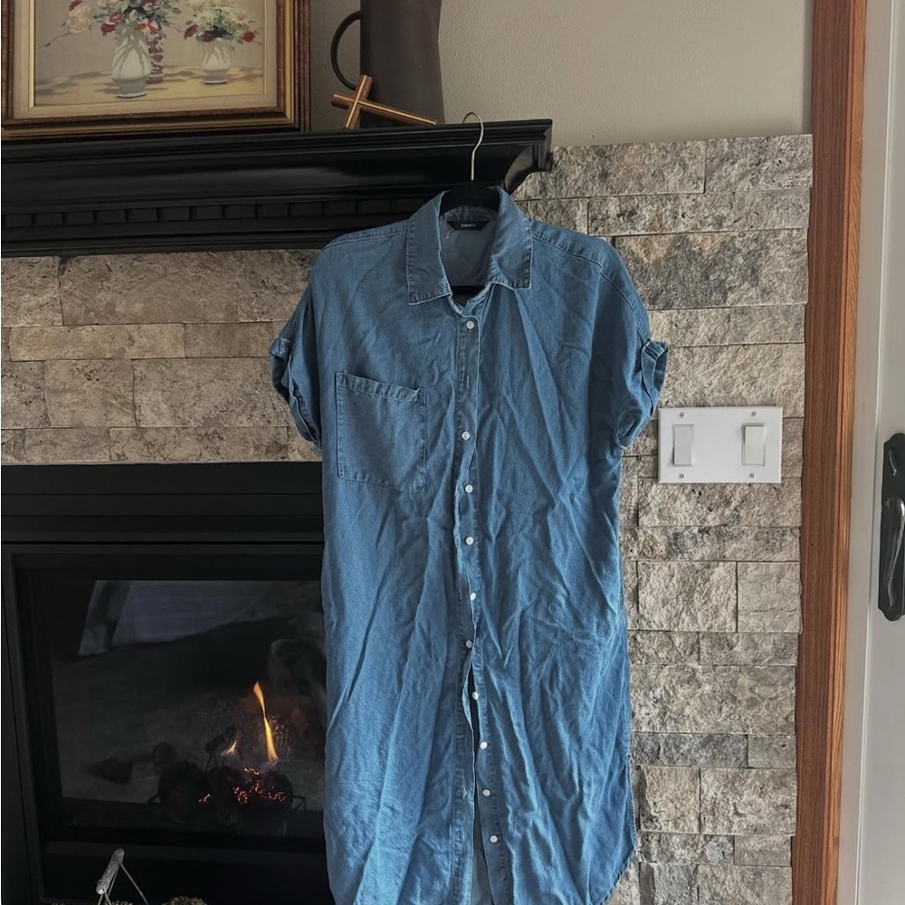 Casual Denim Button-Up Midi Dress